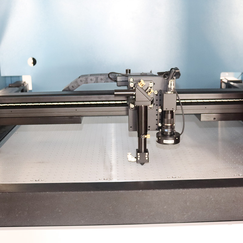 7080D/DCƬ����λ�����и��